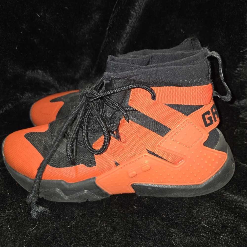 Nike Black and Orange Athletic Sneakers